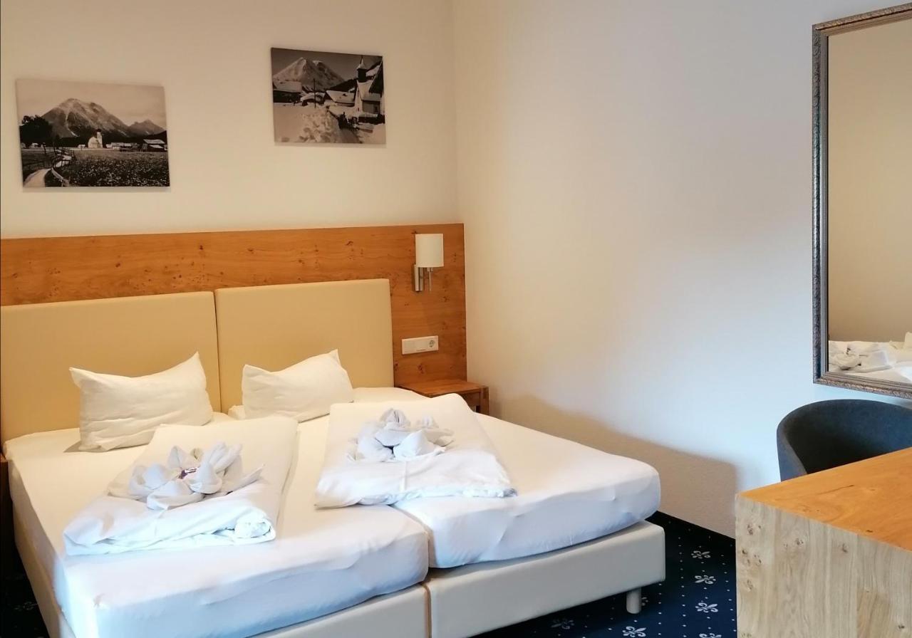 Hotel Tirolerhof Leutasch Extérieur photo