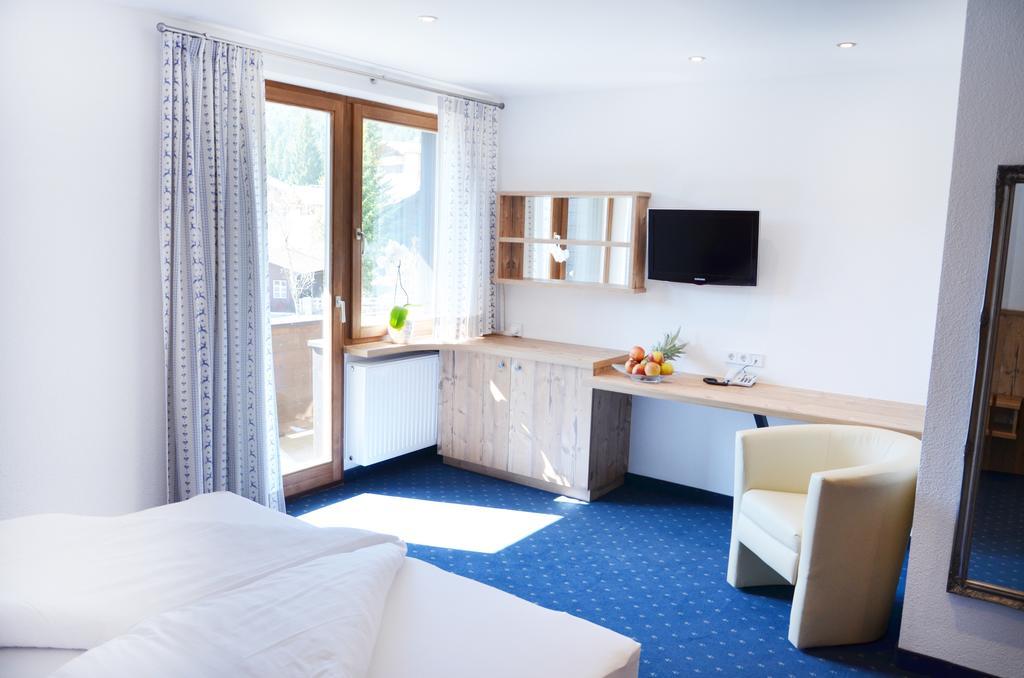 Hotel Tirolerhof Leutasch Extérieur photo